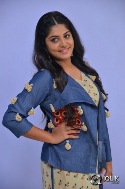 Manjima-Mohan-at-Saahasam-Swaasaga-Saagipo-Movie-Release-Press-Meet
